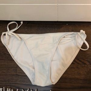 white old navy bikini bottoms
